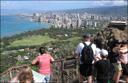 Diamond Head - Lookout across Waikiki